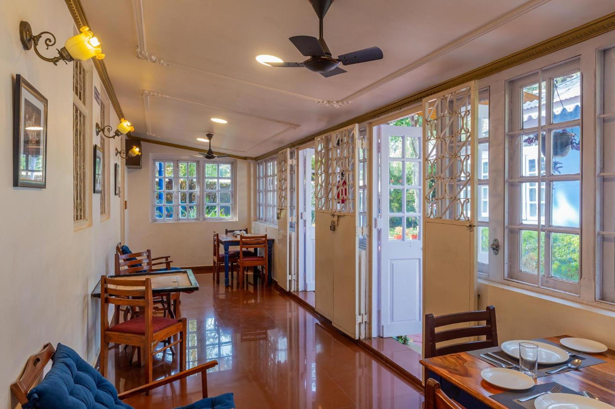 Il Palazzo Villas Panchgani Buitenkant foto